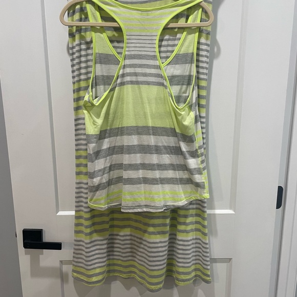 Guess long stripe maxi skirt with matching racer back tank - Picture 2 of 8